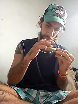 hairy mannn online show from 10.31.25