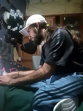 hairy mannn online show from 03.17.26