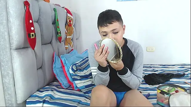 christopher Hot online show from 11.24.25