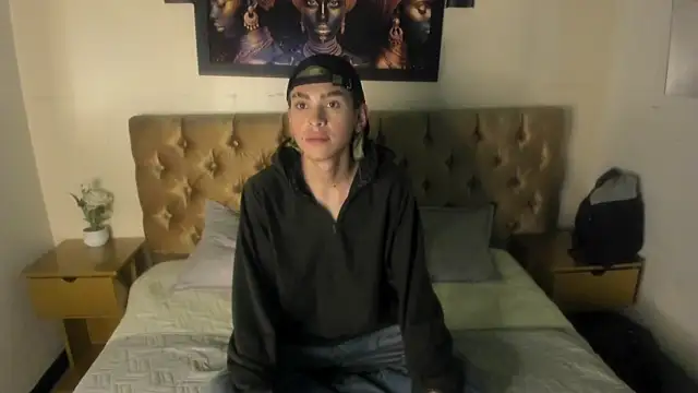 Snapshot of Aaron_Fordd chatting on 09.25.25 Aaron Fordd online show from 09.25.25