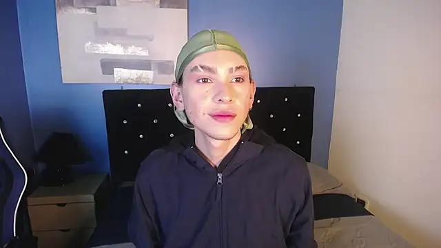 Snapshot of Aaron_Fordd chatting on 09.30.25 Aaron Fordd online show from 09.30.25