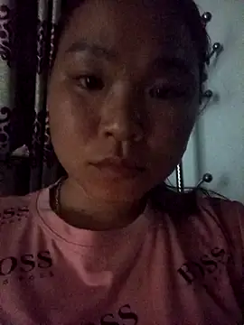 Snapshot of may-squirl chatting on 09.21.25 may-squirl online show from 09.21.25