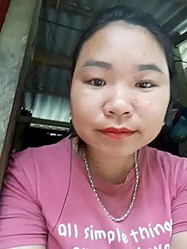 Snapshot of may-squirl chatting on 10.15.25 may-squirl online show from 10.15.25