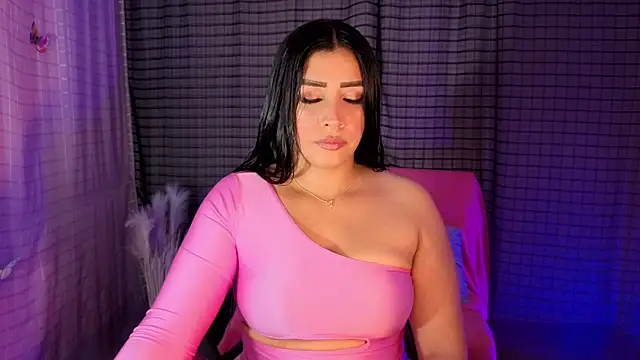 Snapshot of Kayleemorales chatting on 01.15.26 Kayleemorales online show from 01.15.26