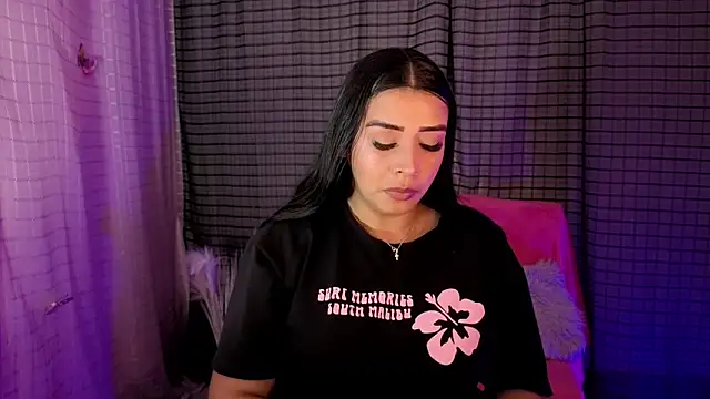 Snapshot of Kayleemorales chatting on 02.15.26 Kayleemorales online show from 02.15.26