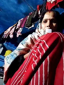 Jooli xx online show from 11.05.25