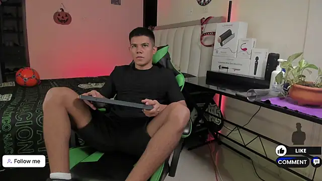 Jack castell online show from 09.30.25