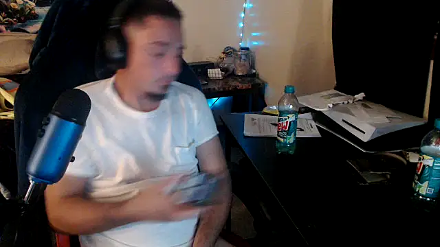 YoBlezz online show from 10.03.25