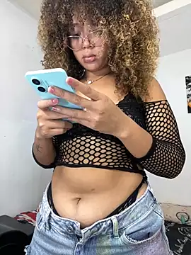 AmeLuxx online show from 09.18.25
