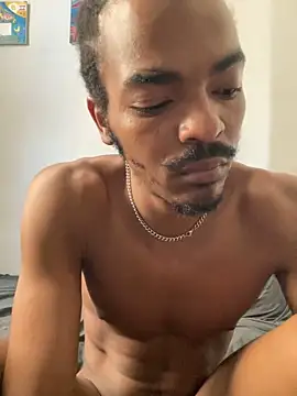 TRILLAHUNG online show from 10.06.25