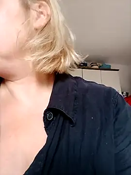 LiluLiluLilu online show from 06.02.26
