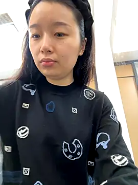 Snapshot of wwx-7718 chatting on 11.03.25 wwx-7718 online show from 11.03.25