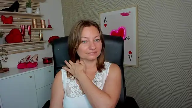 Snapshot of angelaSamt chatting on 07.20.26 angelaSamt online show from 07.20.26