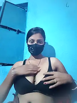 posewith online show from 09.17.25