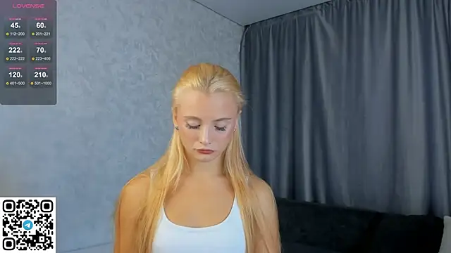 NaughtySeraphine online show from 09.25.25