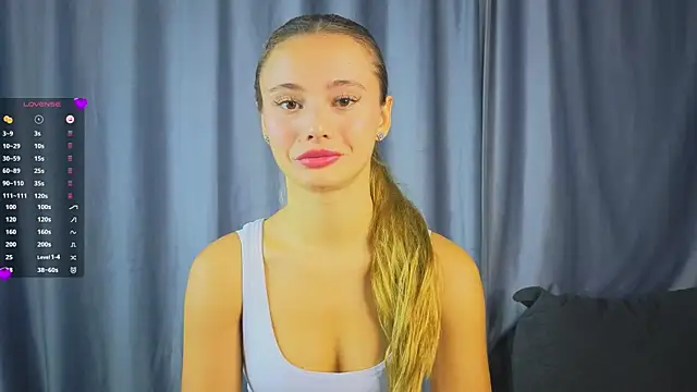 NaughtySeraphine online show from 11.11.25