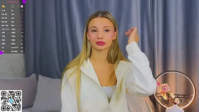 NaughtySeraphine online show from 12.02.25