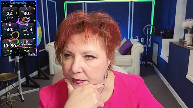 Kira Kenett online show from 09.15.25