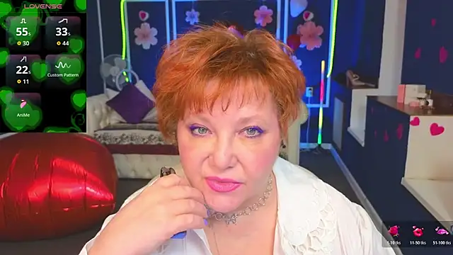 Kira Kenett online show from 02.19.26