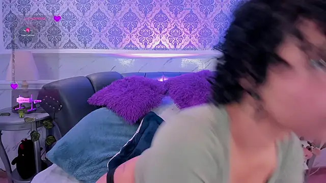 Snapshot of DaniCollinn_ chatting on 02.19.26 DaniCollinn online show from 02.19.26