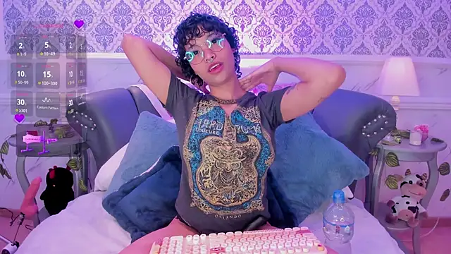 Snapshot of DaniCollinn_ chatting on 02.27.26 DaniCollinn online show from 02.27.26