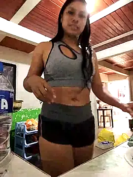 Snapshot of AnggelicaSwan21 chatting on 09.15.25 AnggelicaSwan21 online show from 09.15.25