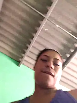 Snapshot of AnggelicaSwan21 chatting on 09.29.25 AnggelicaSwan21 online show from 09.29.25