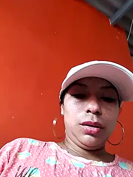 Snapshot of AnggelicaSwan21 chatting on 10.09.25 AnggelicaSwan21 online show from 10.09.25