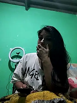 Snapshot of AnggelicaSwan21 chatting on 10.12.25 AnggelicaSwan21 online show from 10.12.25