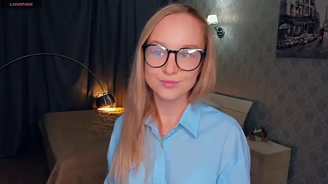 SoonMoor online show from 11.14.25