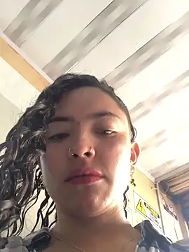 Snapshot of Paris_11 chatting on 09.17.25 Paris 11 online show from 09.17.25