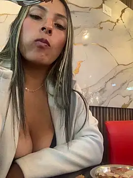 Snapshot of Berta_arevalo_blsd chatting on 09.22.25 Berta arevalo blsd online show from 09.22.25