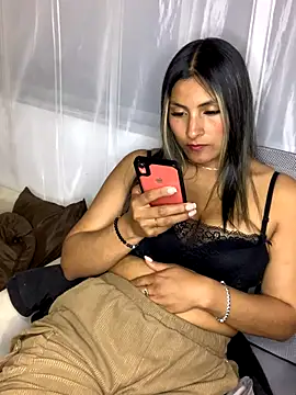 Snapshot of Berta_arevalo_blsd chatting on 09.24.25 Berta arevalo blsd online show from 09.24.25