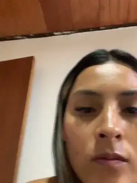 Snapshot of Berta_arevalo_blsd chatting on 10.17.25 Berta arevalo blsd online show from 10.17.25