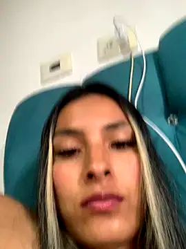 Snapshot of Berta_arevalo_blsd chatting on 10.20.25 Berta arevalo blsd online show from 10.20.25