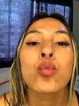 Snapshot of Berta_arevalo_blsd chatting on 11.01.25 Berta arevalo blsd online show from 11.01.25