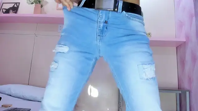 EthanGrey online show from 02.12.26