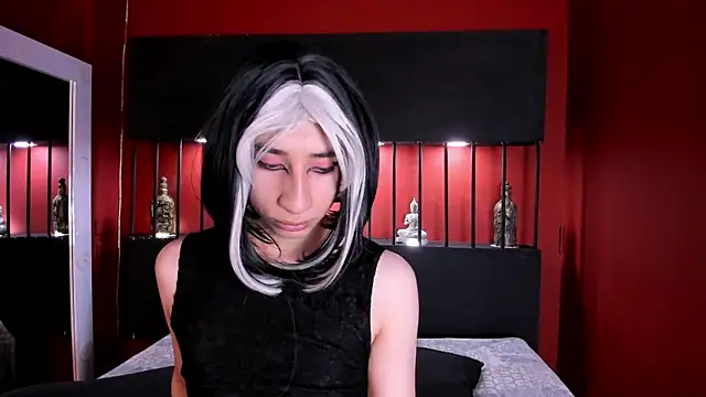 Charlottee slave online show from 09.20.25