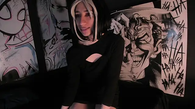 Charlottee slave online show from 10.01.25