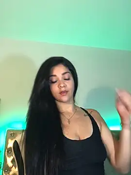 Mariana Montes online show from 09.23.25