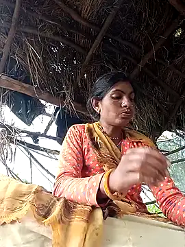 Snapshot of Mansi_ji chatting on 10.06.25 Mansi ji online show from 10.06.25