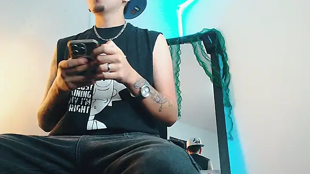 liamty luxor online show from 12.23.25