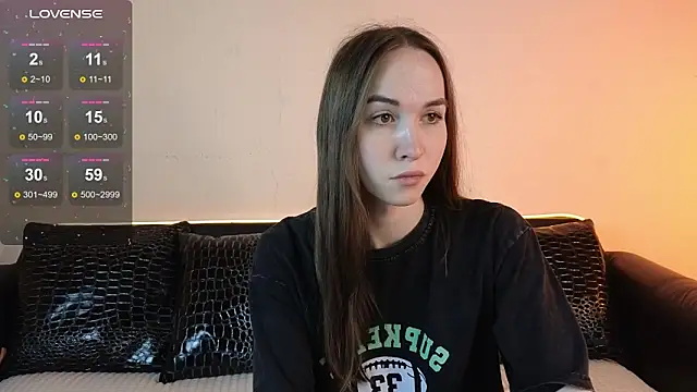 Snapshot of Angeel_Kate chatting on 10.05.25 Angeel Kate online show from 10.05.25