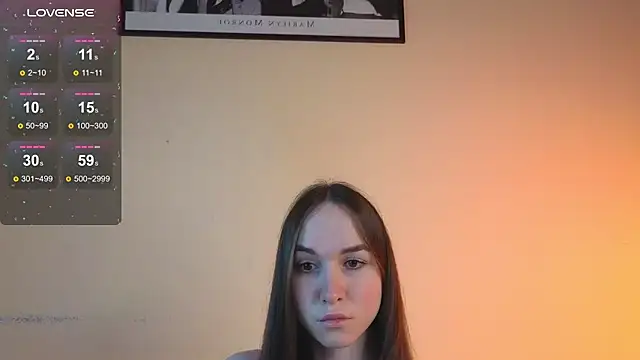 Snapshot of Angeel_Kate chatting on 10.06.25 Angeel Kate online show from 10.06.25