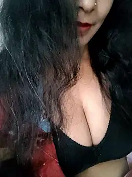 Deepa Sharma143 online show from 10.10.25