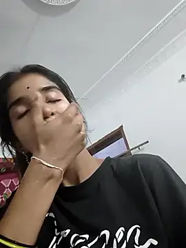 Snapshot of Hot-Soniya2 chatting on 09.23.25 Hot-Soniya2 online show from 09.23.25