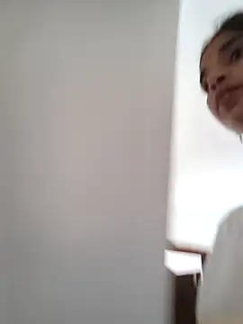 Snapshot of Hot-Soniya2 chatting on 10.06.25 Hot-Soniya2 online show from 10.06.25