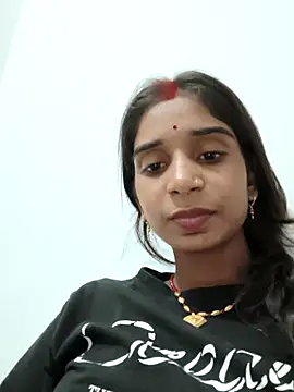 Snapshot of Hot-Soniya2 chatting on 10.25.25 Hot-Soniya2 online show from 10.25.25