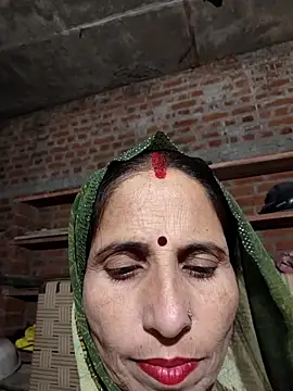 Snapshot of Hot_liya54 chatting on 09.10.25 Hot liya54 online show from 09.10.25