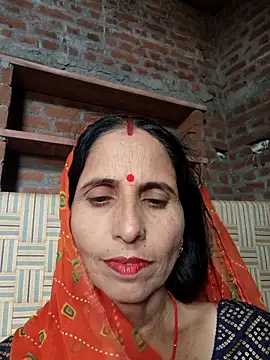 Snapshot of Hot_liya54 chatting on 10.06.25 Hot liya54 online show from 10.06.25